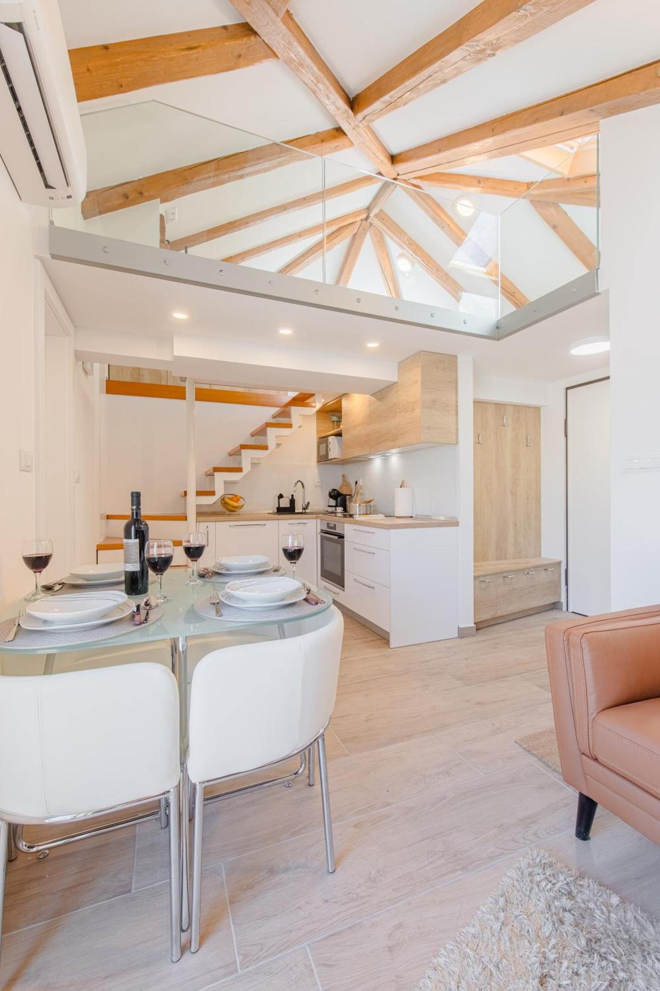 Angela Apartment สปลิท ภายนอก รูปภาพ